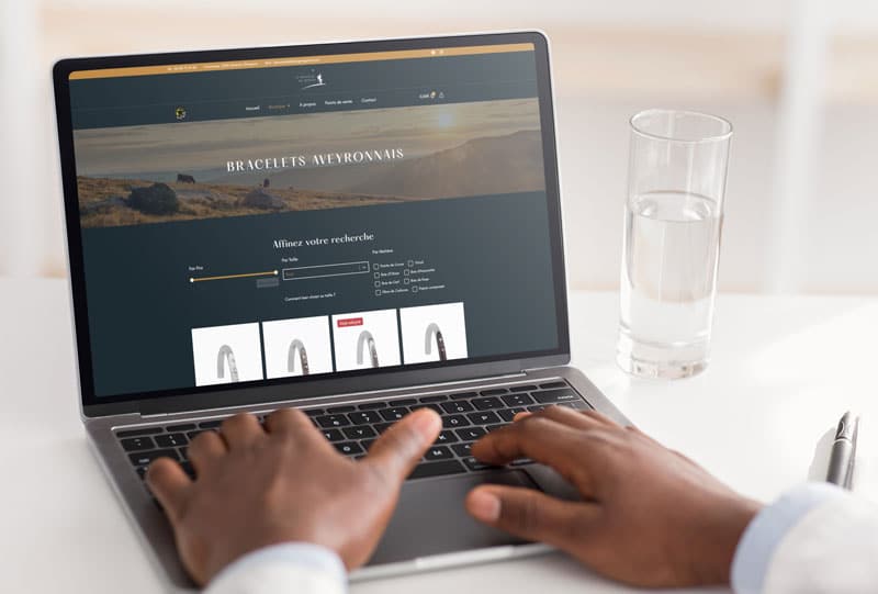 Lire la suite à propos de l’article Le Bracelet Du Berger